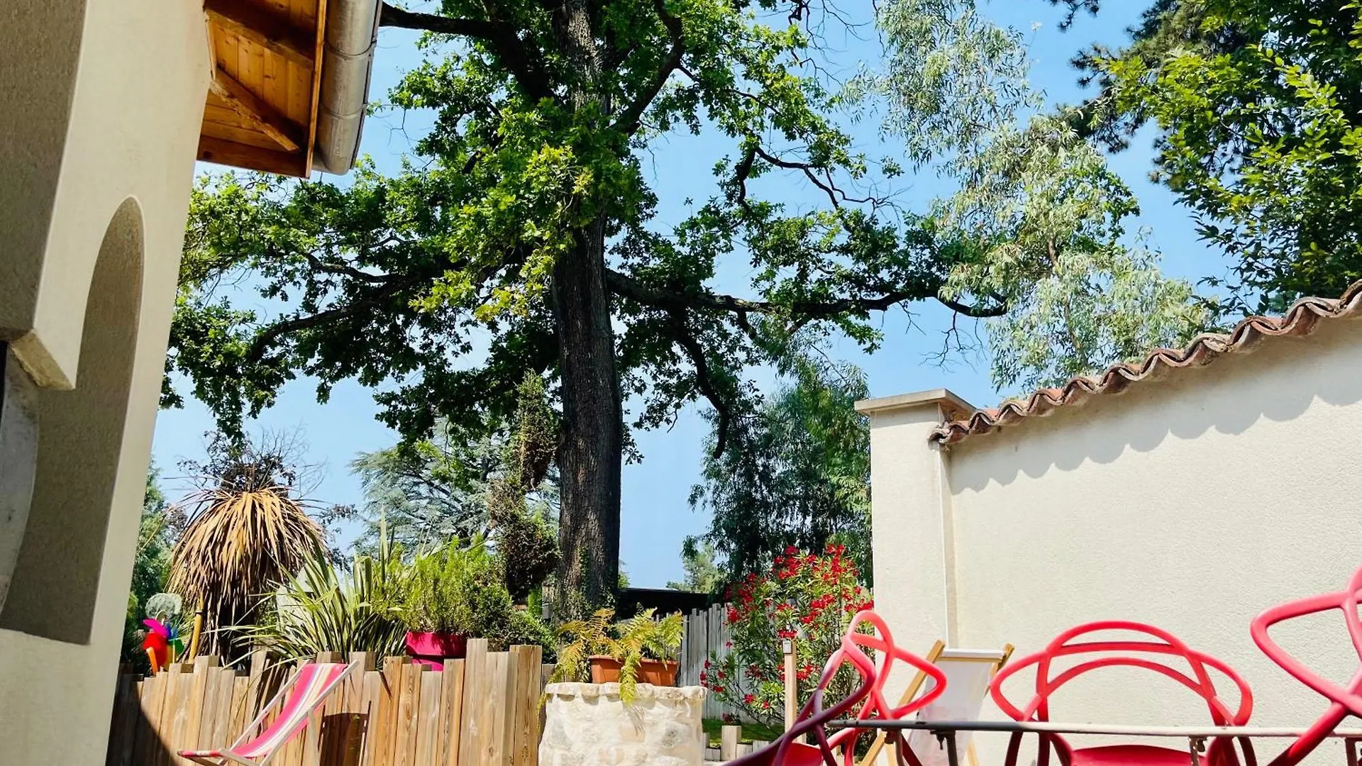 Aux Tourelles 1888 - Tres Proche Lyon Bed & Breakfast Tassin-la-Demi-Lune